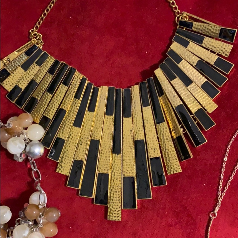 Ladies Jewelry Bundle Sale $10.00